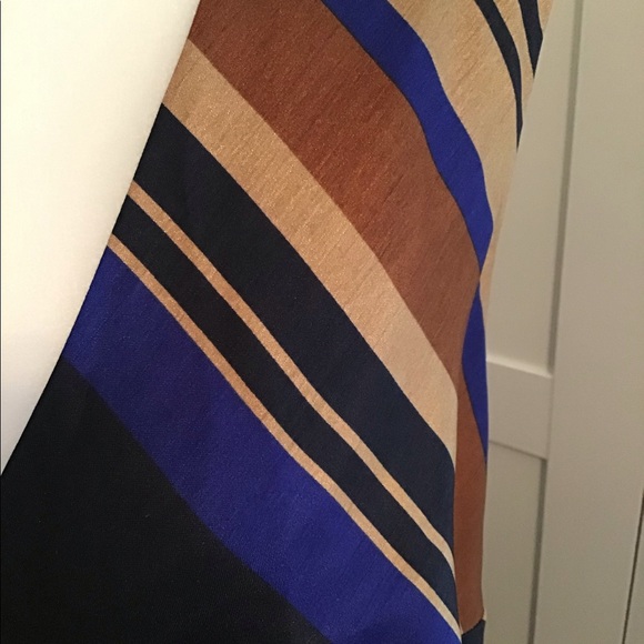 Dress Barn - Picture 4 of 9